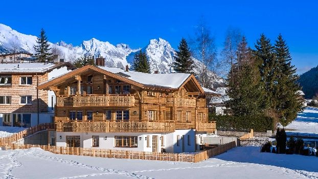 Large Ski Apartment For Rent By The Slopes In St Anton