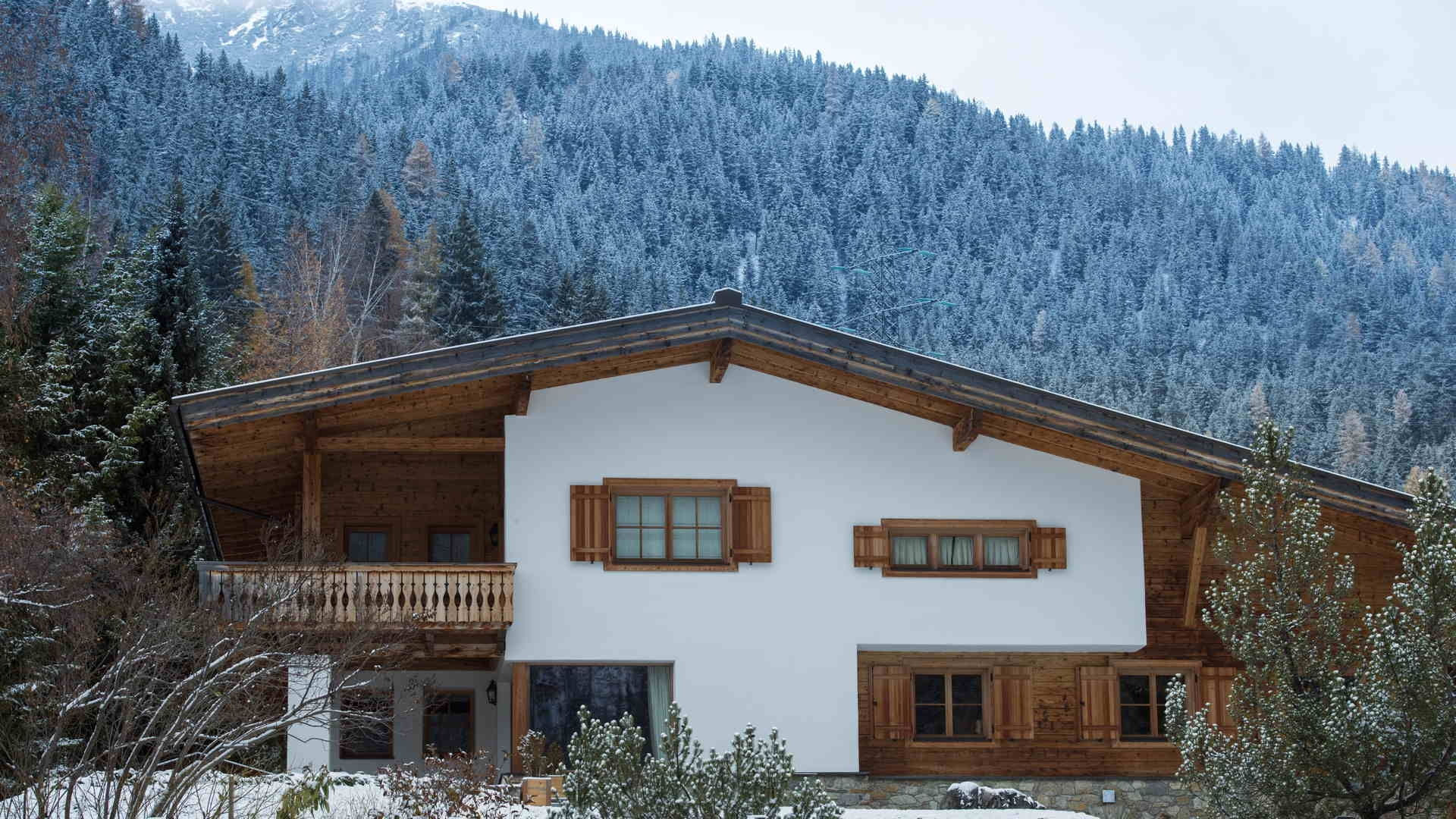 Design ski chalet near the centre of the St Anton ski resort