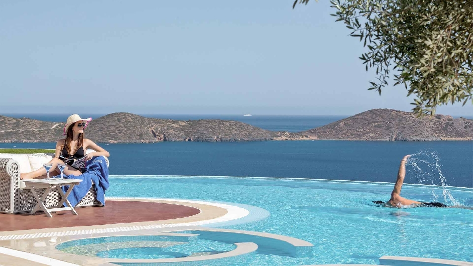 Elounda Gulf Villas & Suites - Luxury Crete Hotel With Beach