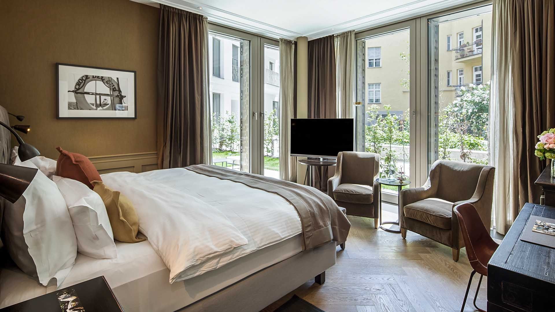 5* Munich hotel with fine dining ideal for business and city breaks