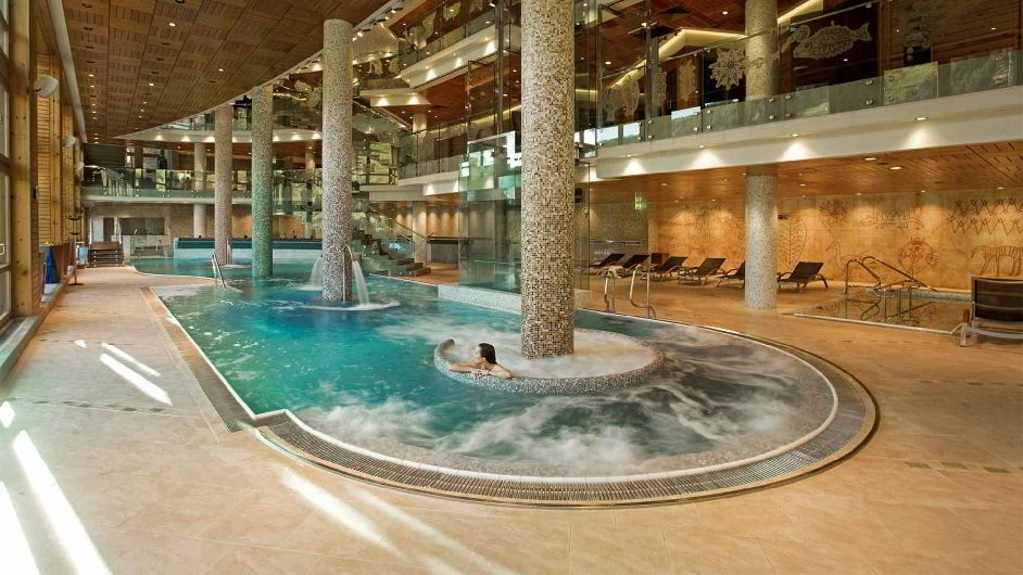 Luxury alpine spa resort in Andorra - Sport Hotel Hermitage